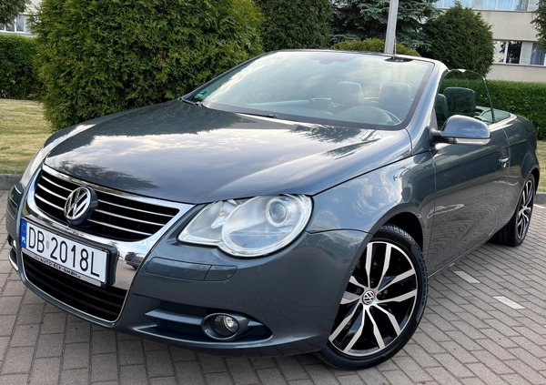 Volkswagen Eos cena 23999 przebieg: 89000, rok produkcji 2007 z Wałbrzych małe 742
